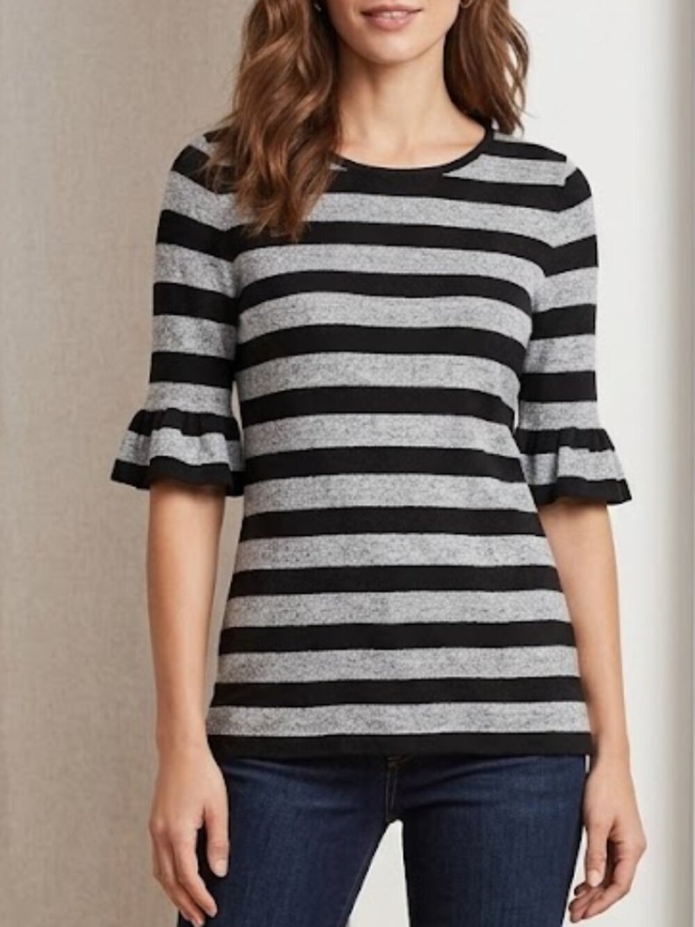 NWT Ann Taylor Womens M Top Gray Black Striped Ruffle Sleeve Stretch Knit $45